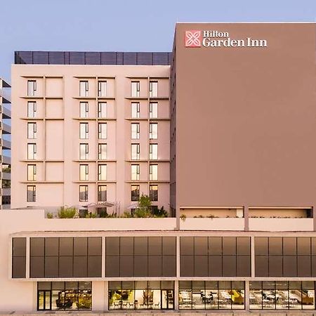 Hilton Garden Inn Windhoek Eksteriør bilde