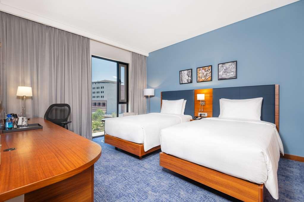Hilton Garden Inn Windhoek Rom bilde