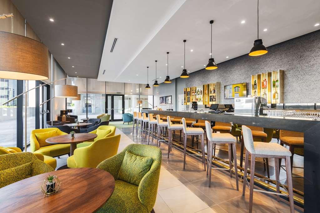 Hilton Garden Inn Windhoek Restaurant bilde